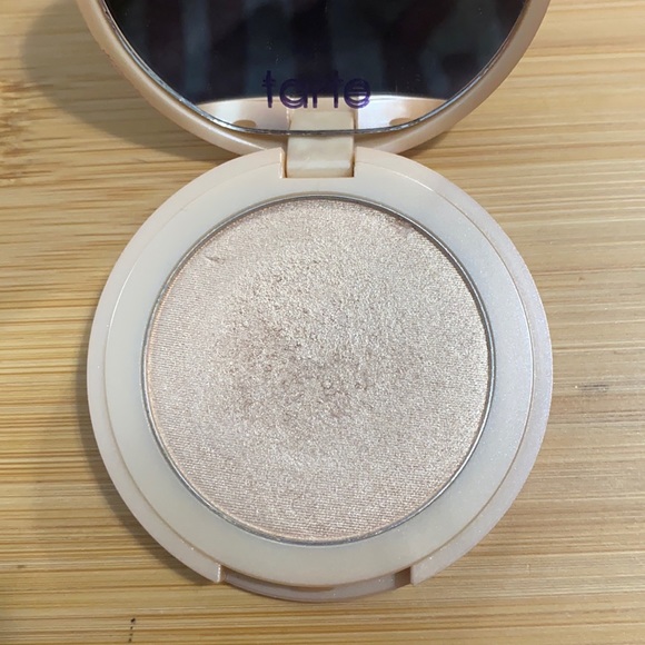 Tarte Exposed Highlight - Picture 1 of 3